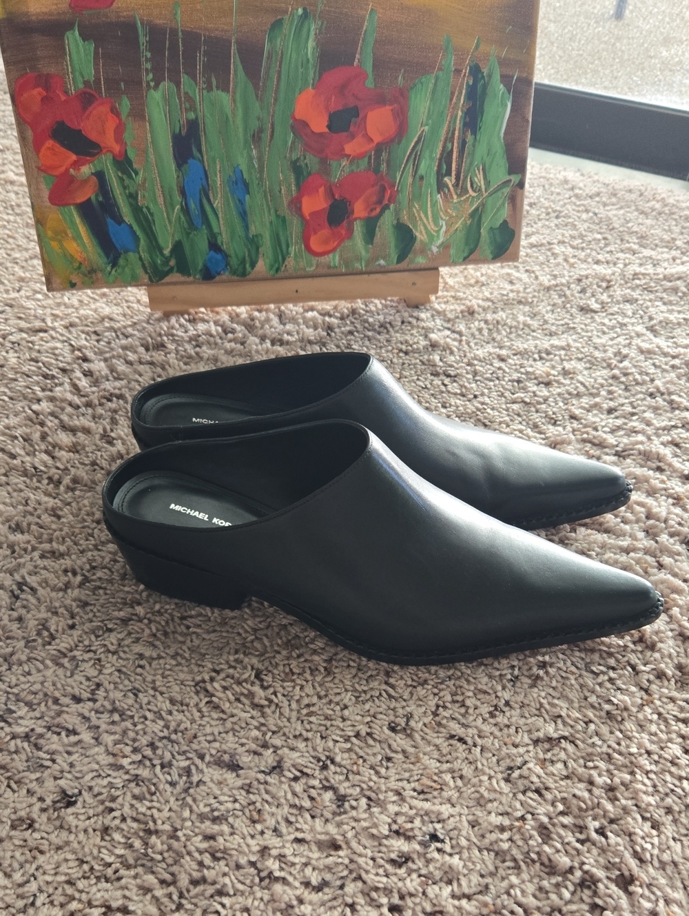 MICHAEL KORS Black Pointed Leather Mule